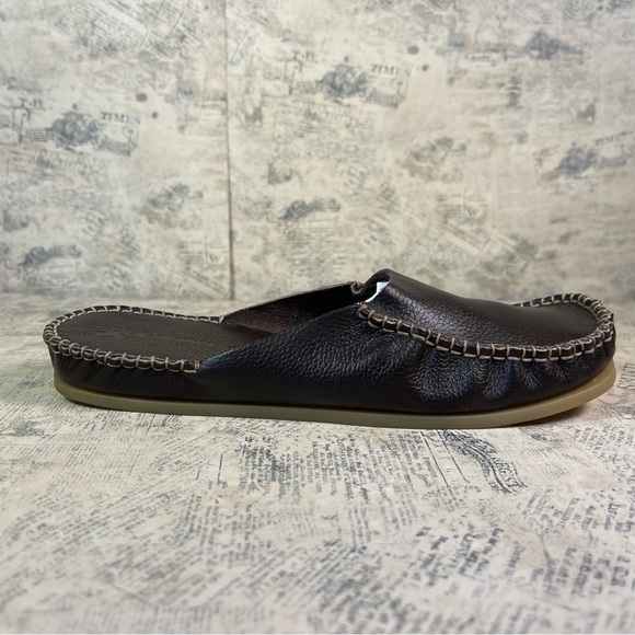 South of Africa Leather Slip On Loafers - Picture 2 of 10